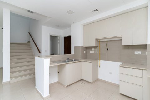 Townhouse de 3 dormitorios en Hayat Townhouses, UAE No. 163061 4