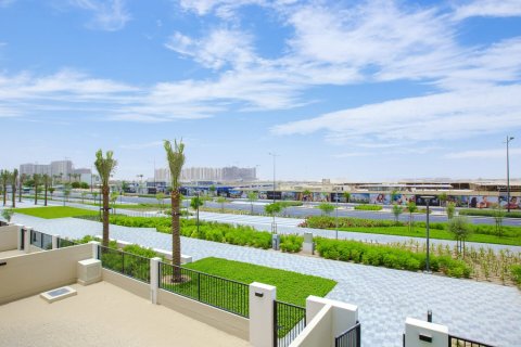 Townhouse de 3 dormitorios en Town Square, UAE No. 163059 21