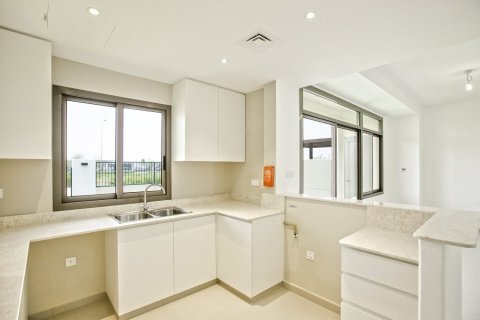 Townhouse de 3 dormitorios en Town Square, UAE No. 163059 12