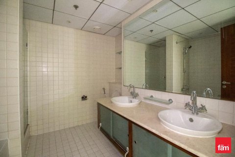 Квартира с 3 спальнями №117780 20