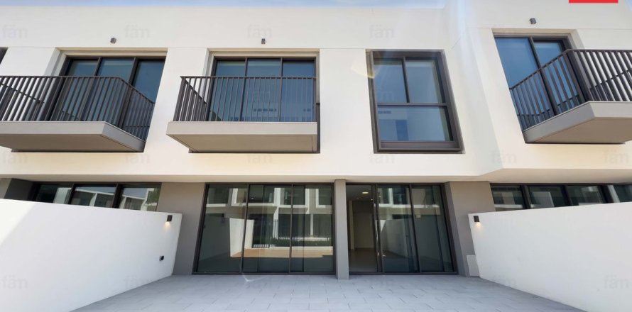 Таунхаус с 3 спальнями в Дубай, ОАЭ №145406