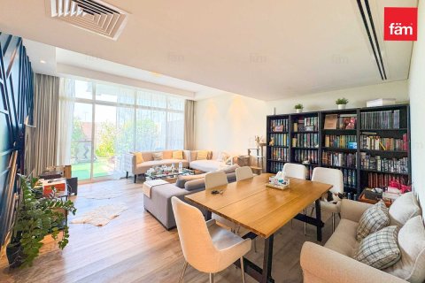 3 bedrooms Townhouse  No. 117028 3