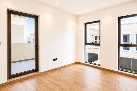 5 bedrooms Townhouse in Damac Lagoons, UAE No. 199760 6
