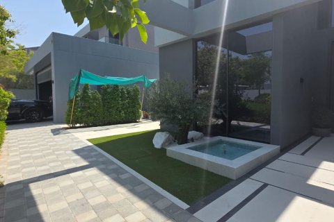 4 bedrooms Villa in Tilal City, UAE No. 199761 30