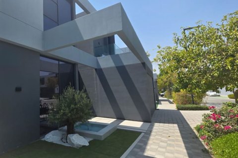 4 bedrooms Villa in Tilal City, UAE No. 199761