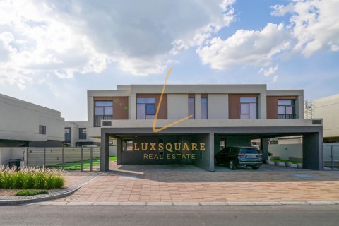 4 bedrooms Villa in The Pulse, UAE No. 148437 31