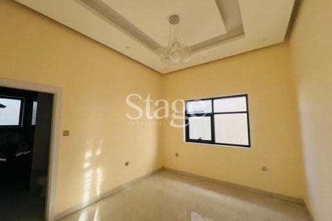 Villa de 5 chambres  No. 109962 12