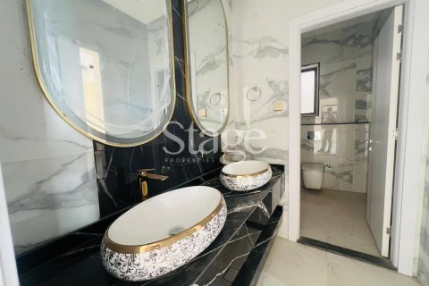 Villa de 5 chambres  No. 109962 23