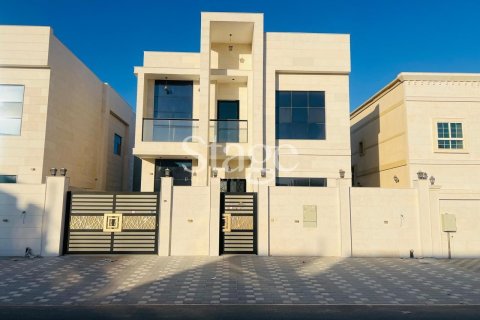 Villa de 5 chambres  No. 109962 2