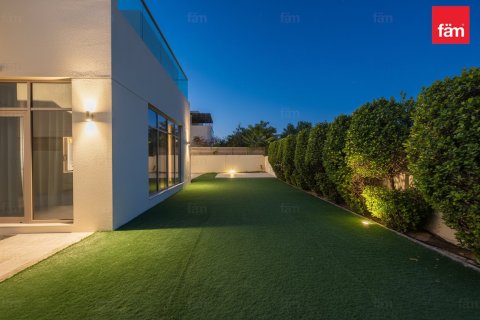 4 bedrooms Villa in Al Furjan, UAE No. 143410 22
