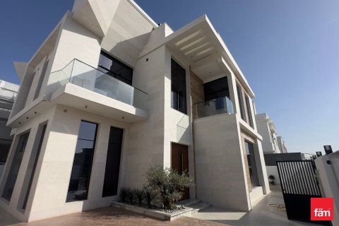 6 bedrooms Villa in Dubai, UAE No. 143407