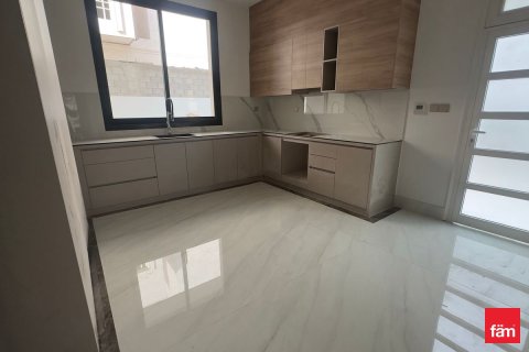 6 bedrooms Villa in Dubai, UAE No. 143407 6