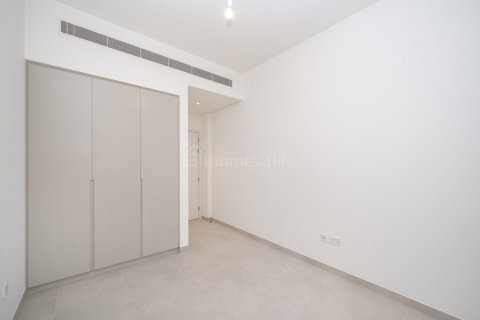 3 bedrooms Townhouse in Mudon, UAE No. 187639 10