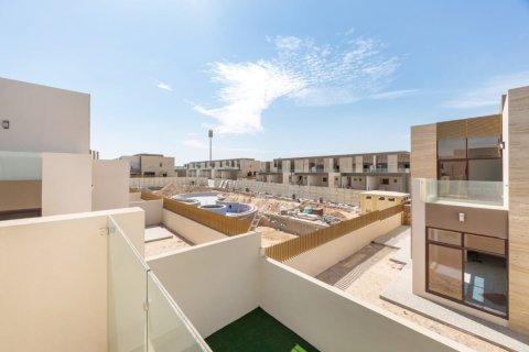 Villa de 4 dormitorios en Meydan, UAE No. 142938 8