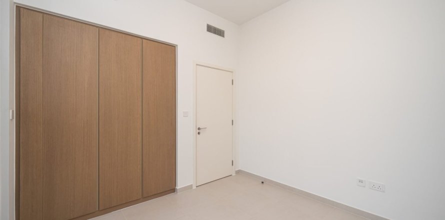 Villa de 3 dormitorios en EMAAR South, UAE No. 142939