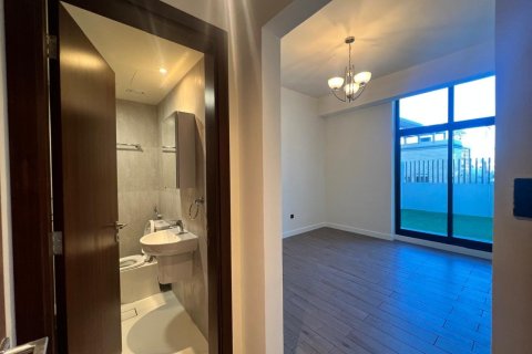 Villa de 3 dormitorios en District 11, UAE No. 142944 8