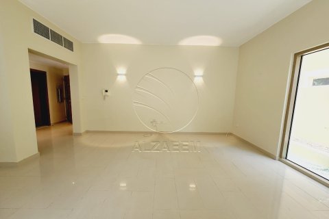 3 bedrooms Villa No. 127762 8