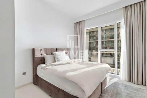 Квартира с 2 спальнями в EMAAR Beachfront, ОАЭ №192630 7