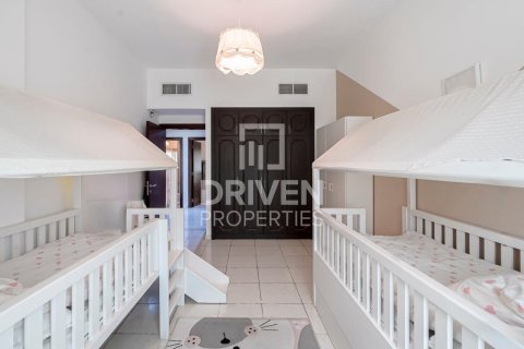 Villa de 4 dormitorios en Jumeirah Village Circle, UAE No. 84601 11