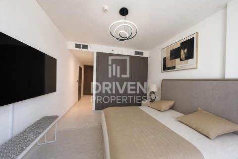 Apartment de 2 dormitorios en District One, UAE No. 204031 14