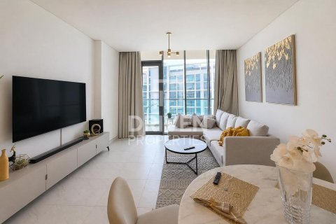 Apartment de 2 dormitorios en District One, UAE No. 204031 3
