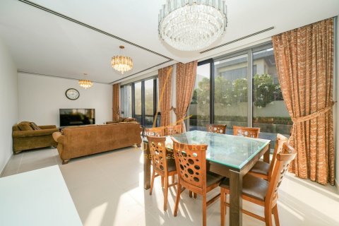 5 غرفة نوم  فيلا في Sidra Villas, الإمارات العربية المتحدة رقم 136837 6