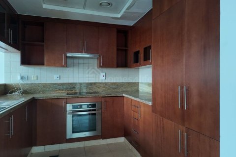 Appartement de 2 chambres à The Fairways, UAE No. 147477