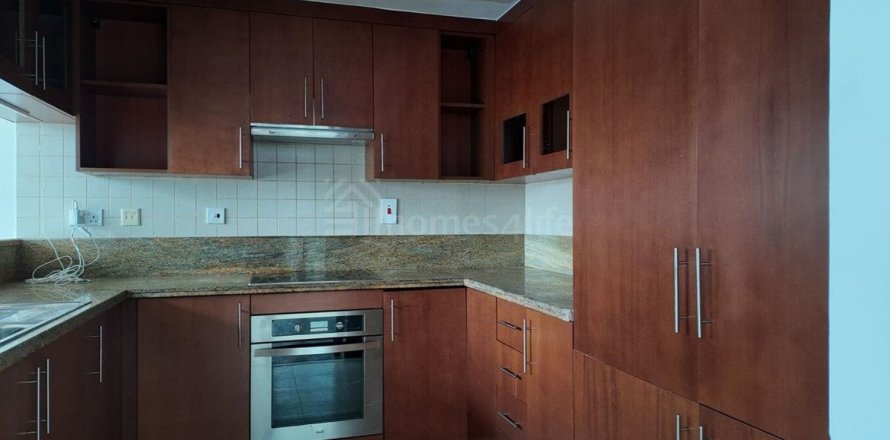 Квартира с 2 спальнями в The Fairways, ОАЭ №147477