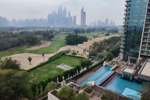 Квартира с 2 спальнями в The Fairways, ОАЭ №147477 10