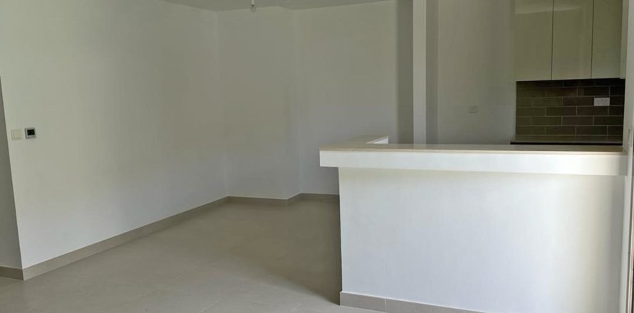 3 bedrooms Apartment in Town Square, UAE No. 147471