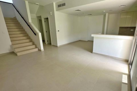 3 bedrooms Apartment in Town Square, UAE No. 147471 3