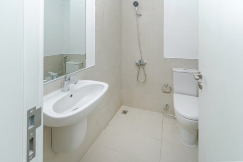 3 bedrooms Apartment in Town Square, UAE No. 147471 11