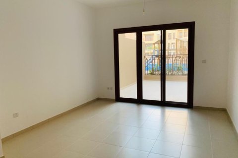 2 bedrooms Apartment in Zahra Breeze Apartments, UAE No. 147472 5