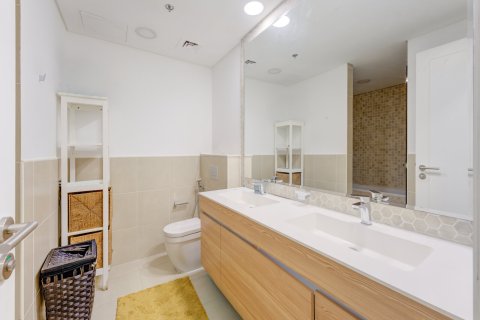 Квартира с 3 спальнями в Дубай, ОАЭ №148501 11