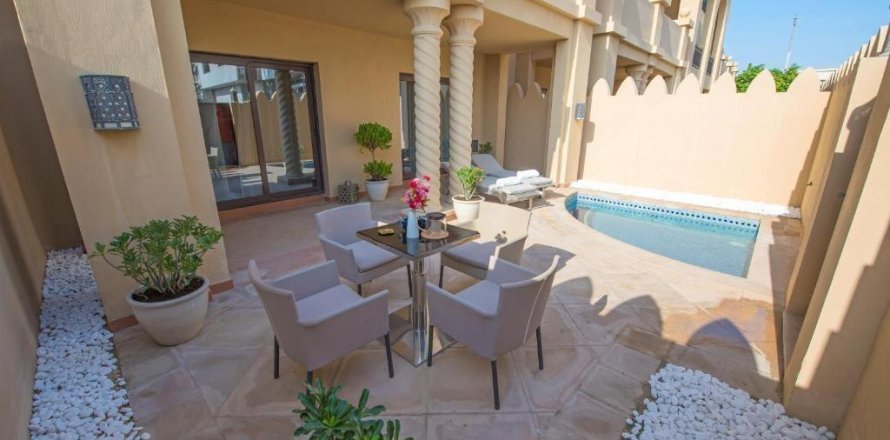 Таунхаус с 3 спальнями в Пальма Джумейра, ОАЭ №148500