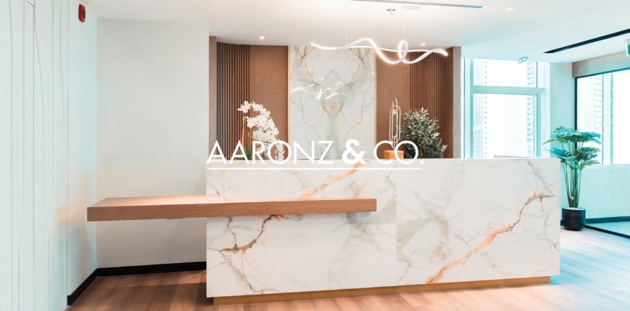 463m² Cafe / restaurant  No. 132741