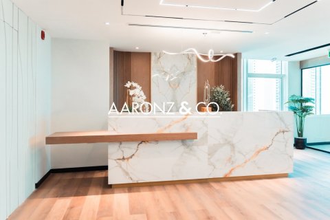 368m² Office in Jumeirah Lake Towers, UAE No. 132740 3