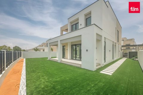 Villa de 4 dormitorios  No. 105523 11