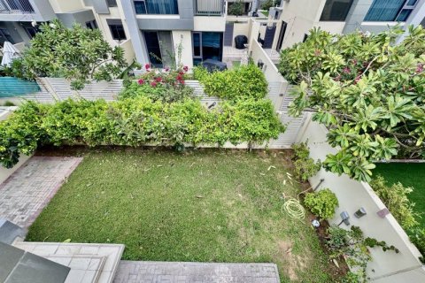 Villa de 4 dormitorios en Dubai Hills Estate, UAE No. 149162