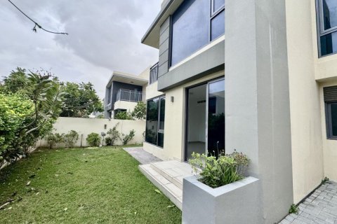Villa de 4 dormitorios en Dubai Hills Estate, UAE No. 149162 5
