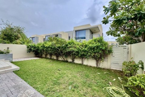 Villa de 4 dormitorios en Dubai Hills Estate, UAE No. 149162 4