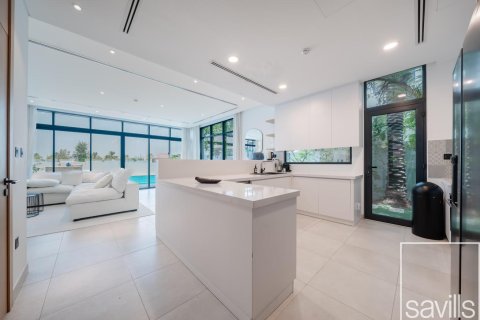 Таунхаус с 4 спальнями в Jumeirah Luxury, ОАЭ №194307 6