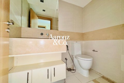 Квартира с 1 спальней в Дубай Марина, ОАЭ №162230 18
