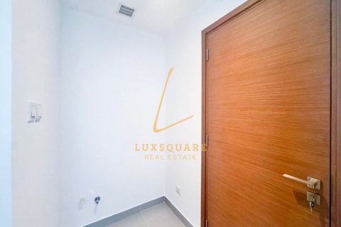 2 bedrooms Apartment in Al Wasl, UAE No. 198881 3
