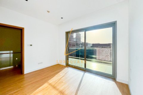 2 bedrooms Apartment in Al Wasl, UAE No. 198880 11