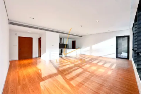 3 bedrooms Apartment in Al Wasl, UAE No. 198877