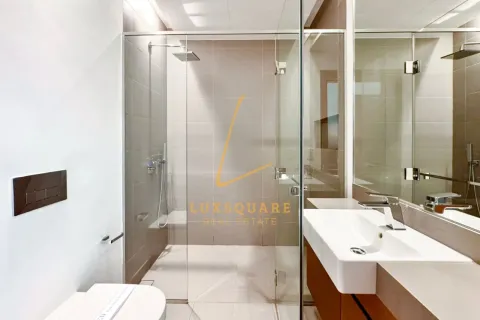 3 bedrooms Apartment in Al Wasl, UAE No. 198877 10