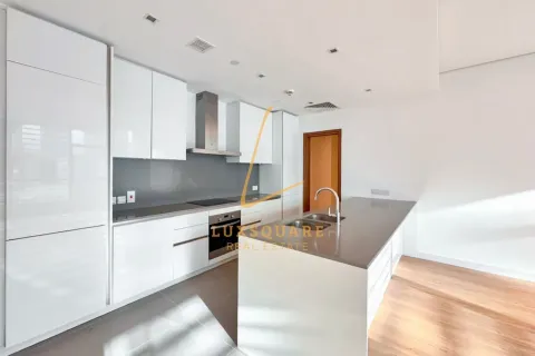 3 bedrooms Apartment in Al Wasl, UAE No. 198877 23
