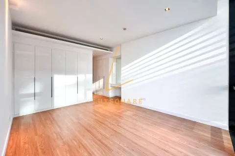 3 bedrooms Apartment in Al Wasl, UAE No. 198877 18
