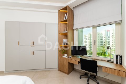 Appartement de 2 chambres à Shoreline Apartments, UAE No. 155399 7
